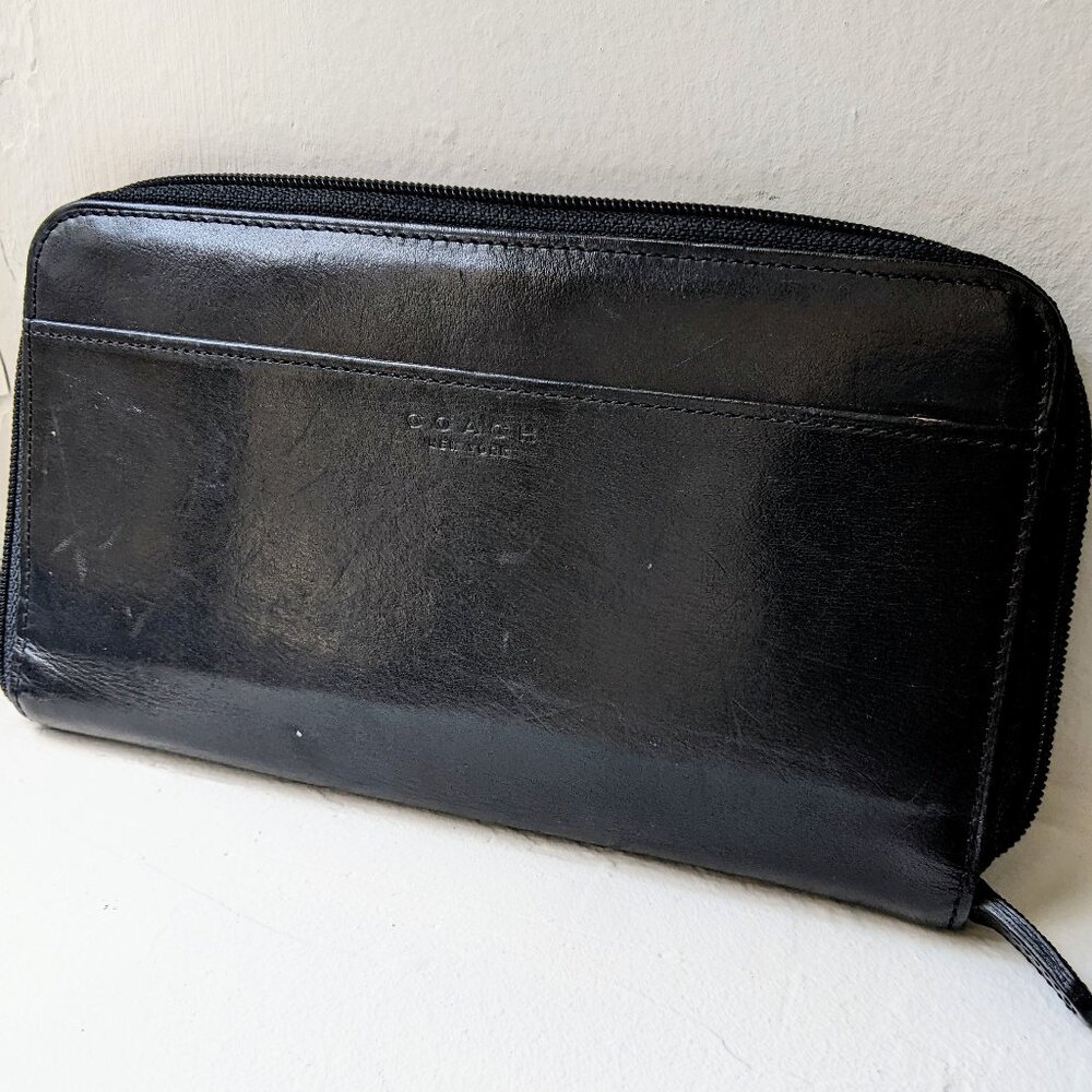 Vintage Coach black leather wallet
